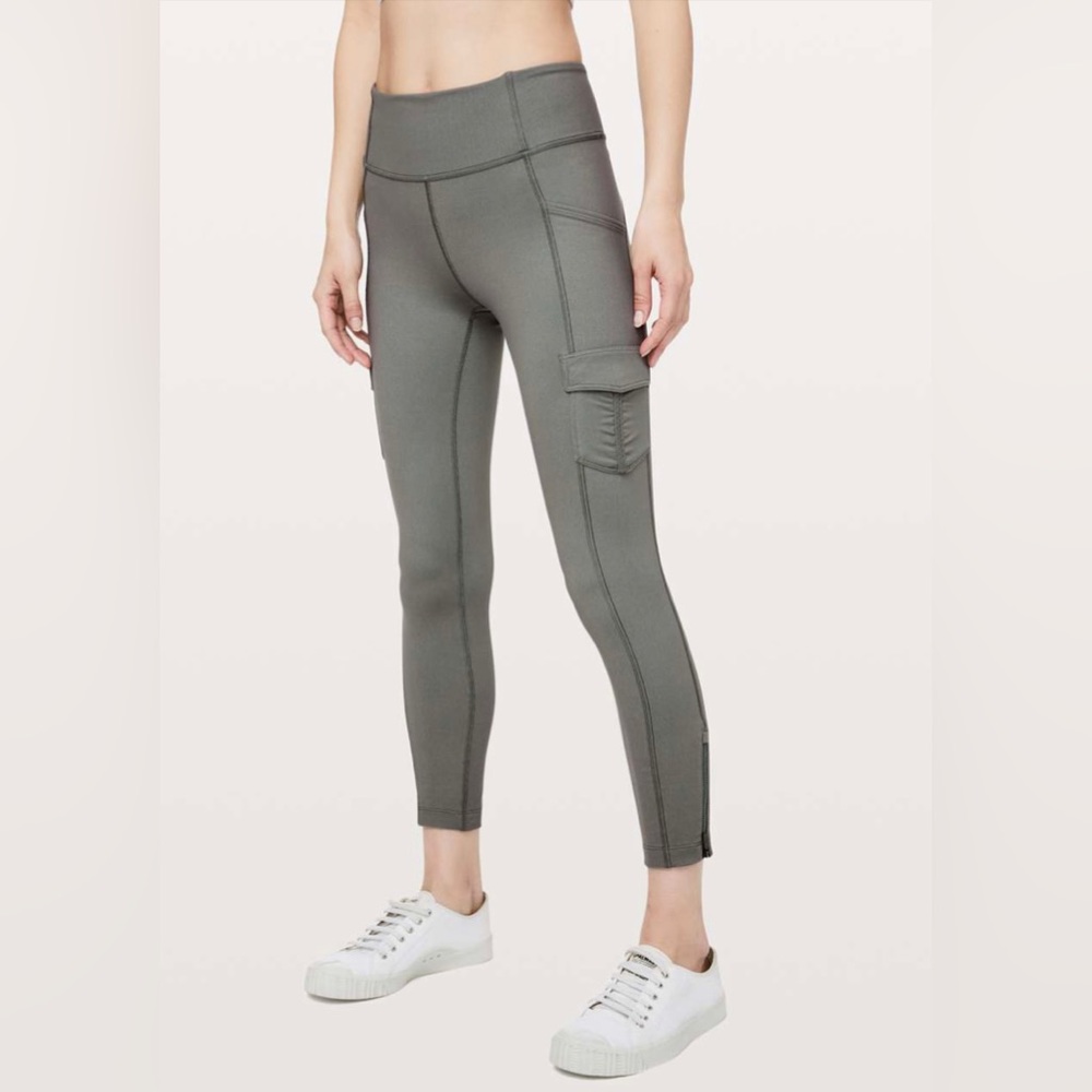 Lululemon Scenic Route 7/8 Cargo Pant
